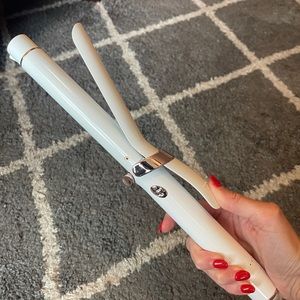 T3 SinglePass 1 inch 1” curling iron